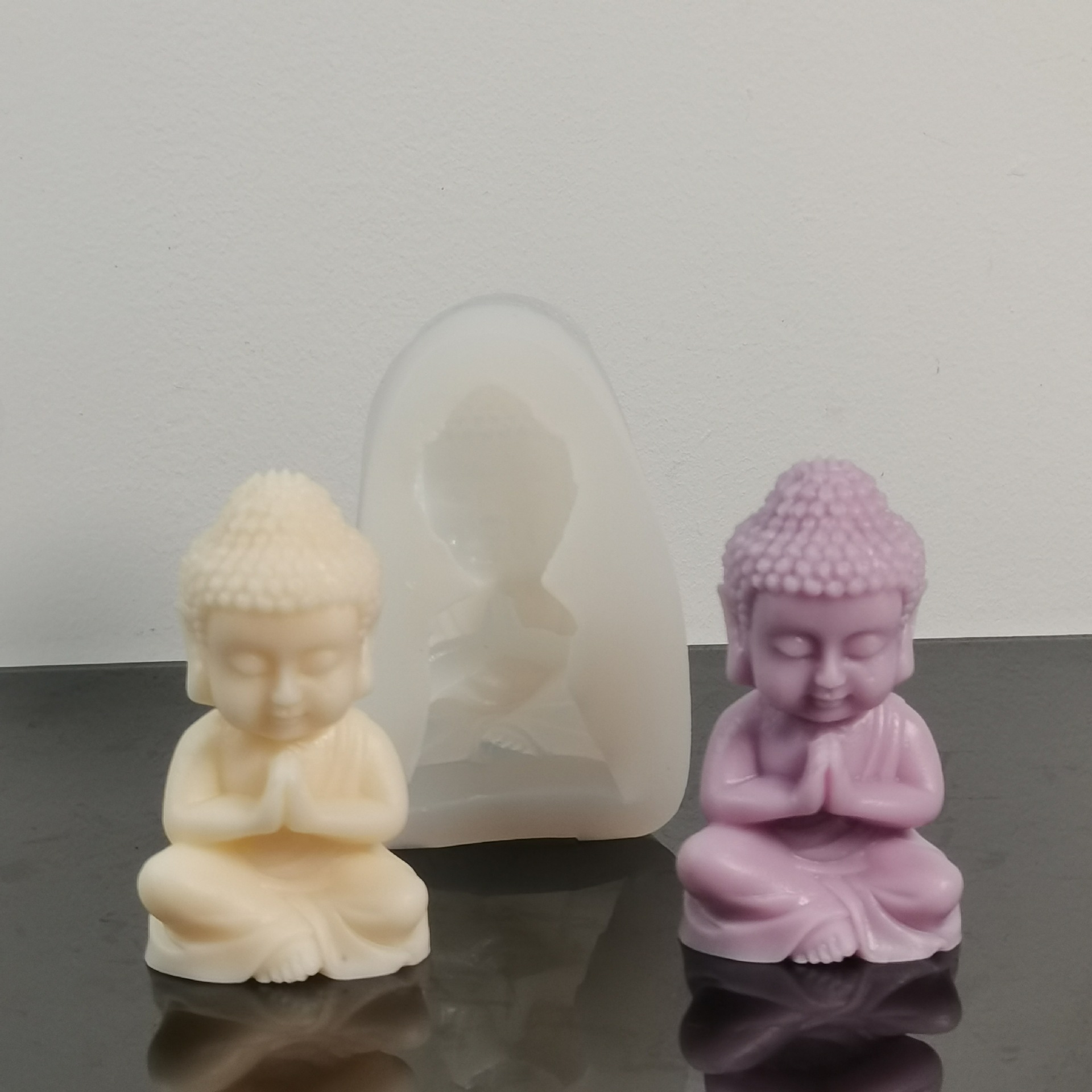 3d Maitreya forma świeca silik – Home Fragrance Rituals recenzja i cena